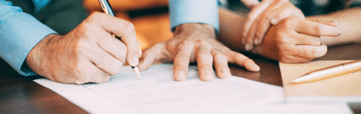 Attestation sur l’honneur du conjoint du chef d’entreprise conformant le choix de son statut au sein de l’entreprise : deux textes fixent ses caractéristiques !